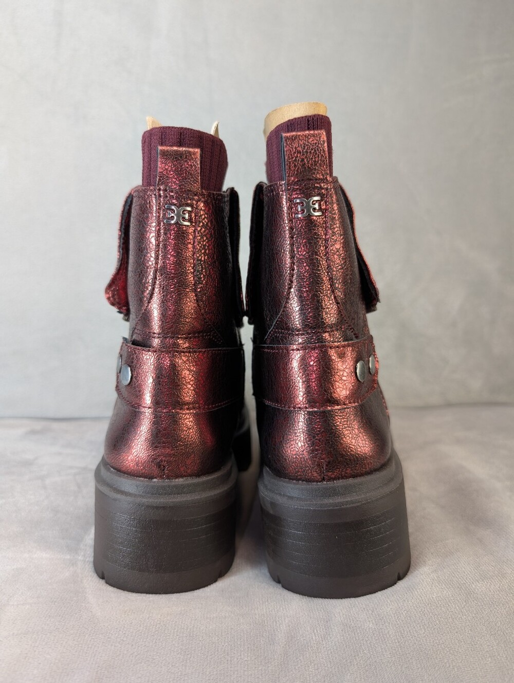 Sam Edelman Linds Chelsea Boot Bordeaux Distressed Leather Women's Size 8.5 - Picture 7 of 12